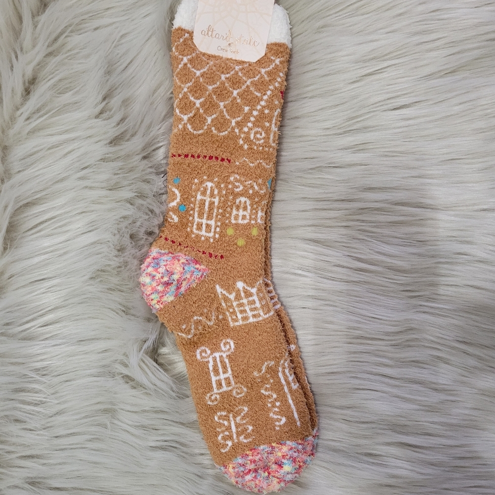 Soft fuzzy Altar'd State crew socks